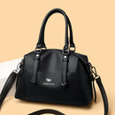 Bolsa Double Arrows - Designer de Luxo em Couro Macio