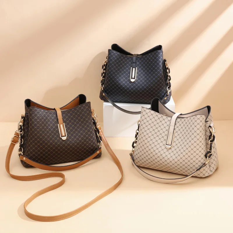 Bolsa Tassel Feminina: Versatilidade e Espaço