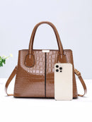 Bolsa de Ombro Shainy Feminina – Couro Brilhante e Grande Capacidade