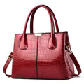 Bolsa de Ombro Shainy Feminina – Couro Brilhante e Grande Capacidade